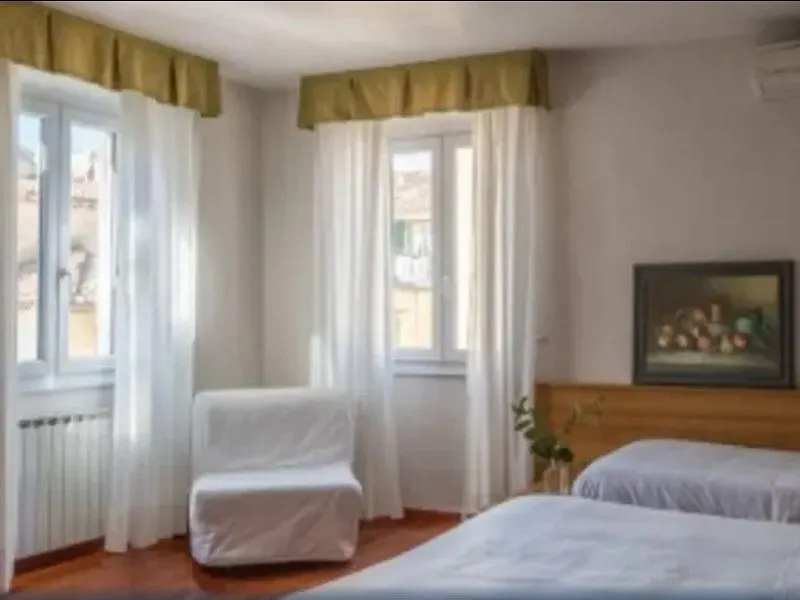 Florence Dome Hotel 3*,