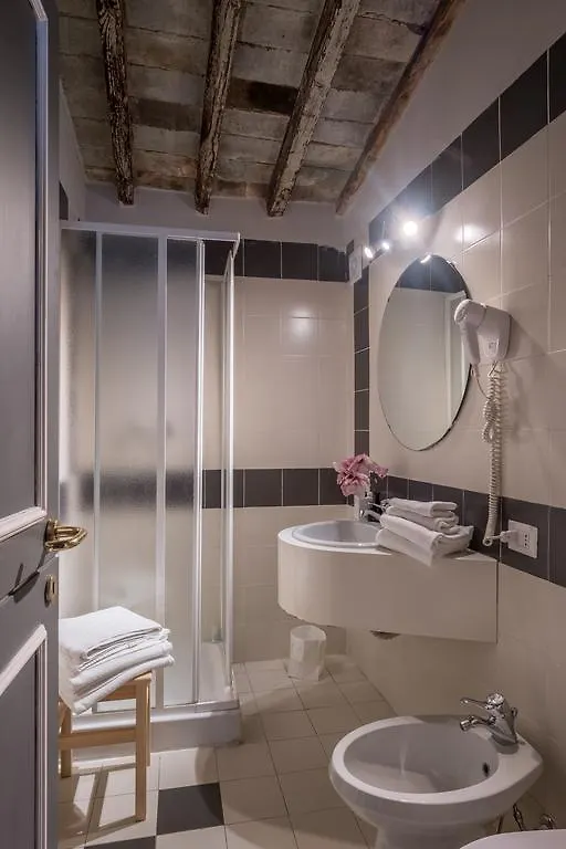 Florence Dome Hotel 3*,  Italy